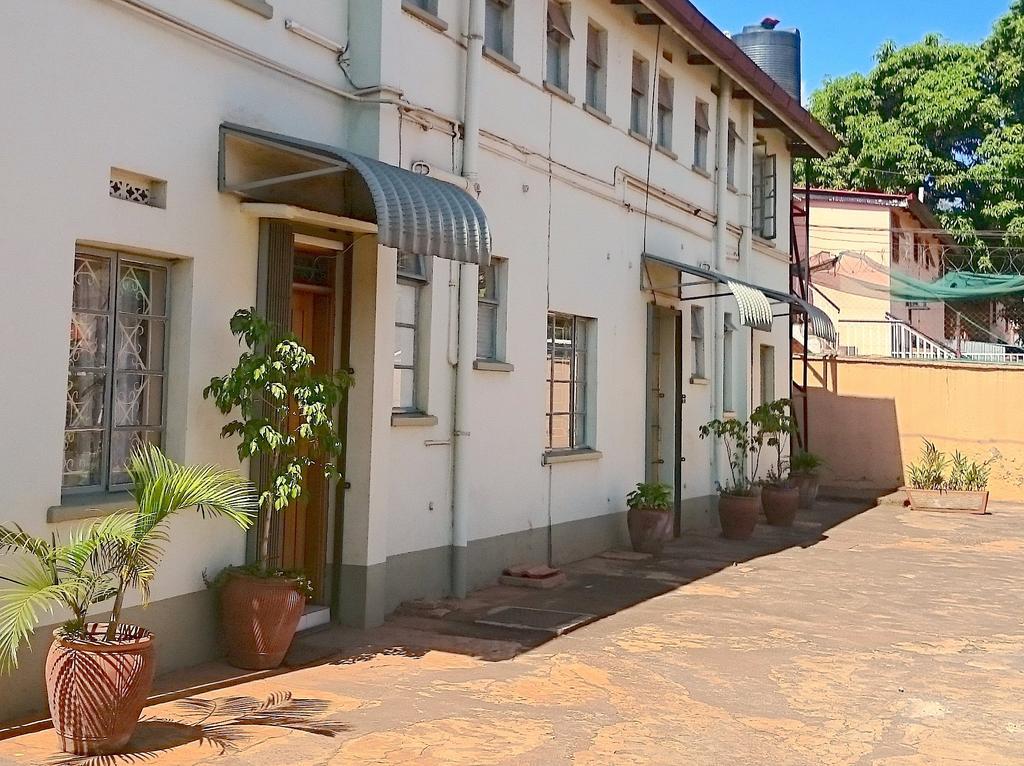 Hotel Acacia City Kampala Exterior photo