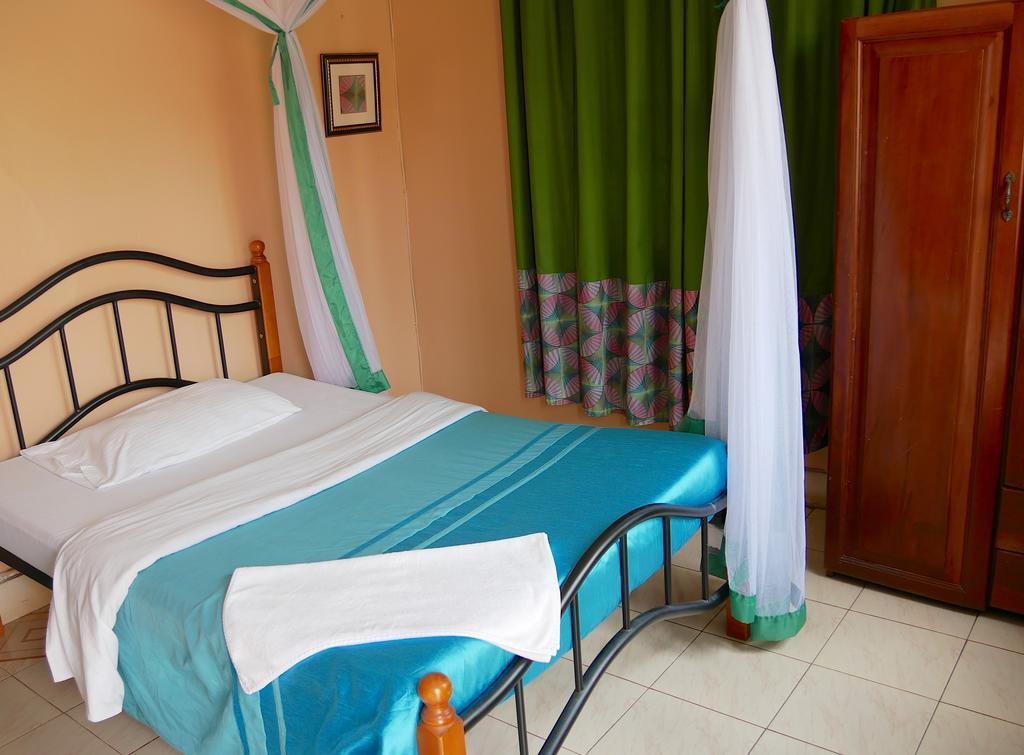 Hotel Acacia City Kampala Exterior photo